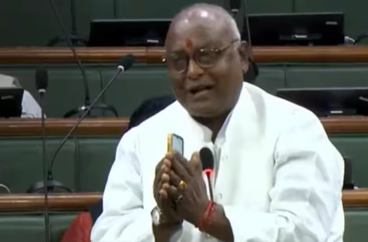 बिहार: ‘होली में हुजूर वेतन दिलवा दें’, BJP विधायक ने सदन में हाथ जोड़कर स्पीकर से की विनती बिहार: ‘होली में हुजूर वेतन दिलवा दें’, BJP विधायक ने सदन में हाथ जोड़कर स्पीकर से की विनती