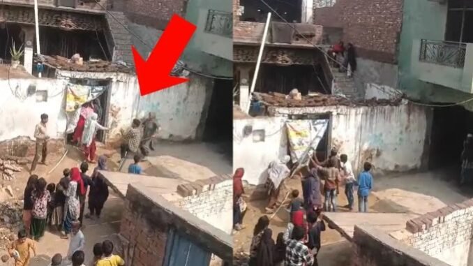 मुजफ्फरनगर में मामूली कहासुनी पर ‘प्रचंड’ मारपीट, घर में घुसकर मारा मुजफ्फरनगर में मामूली कहासुनी पर ‘प्रचंड’ मारपीट, घर में घुसकर मारा