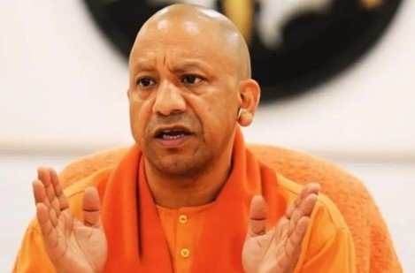 यूपी’ को हरित प्रदेश बनाने में जुटी योगी सरकार इस साल अभियान चलाकर… यूपी’ को हरित प्रदेश बनाने में जुटी योगी सरकार इस साल अभियान चलाकर…