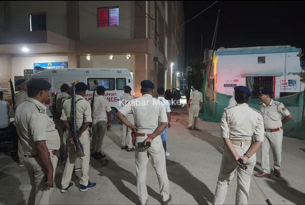 सीवान में ज्वेलरी लूटकांड के आरोपी का एनकाउंटर, पुलिस की कार्रवाई में घायल सीवान में ज्वेलरी लूटकांड के आरोपी का एनकाउंटर, पुलिस की कार्रवाई में घायल